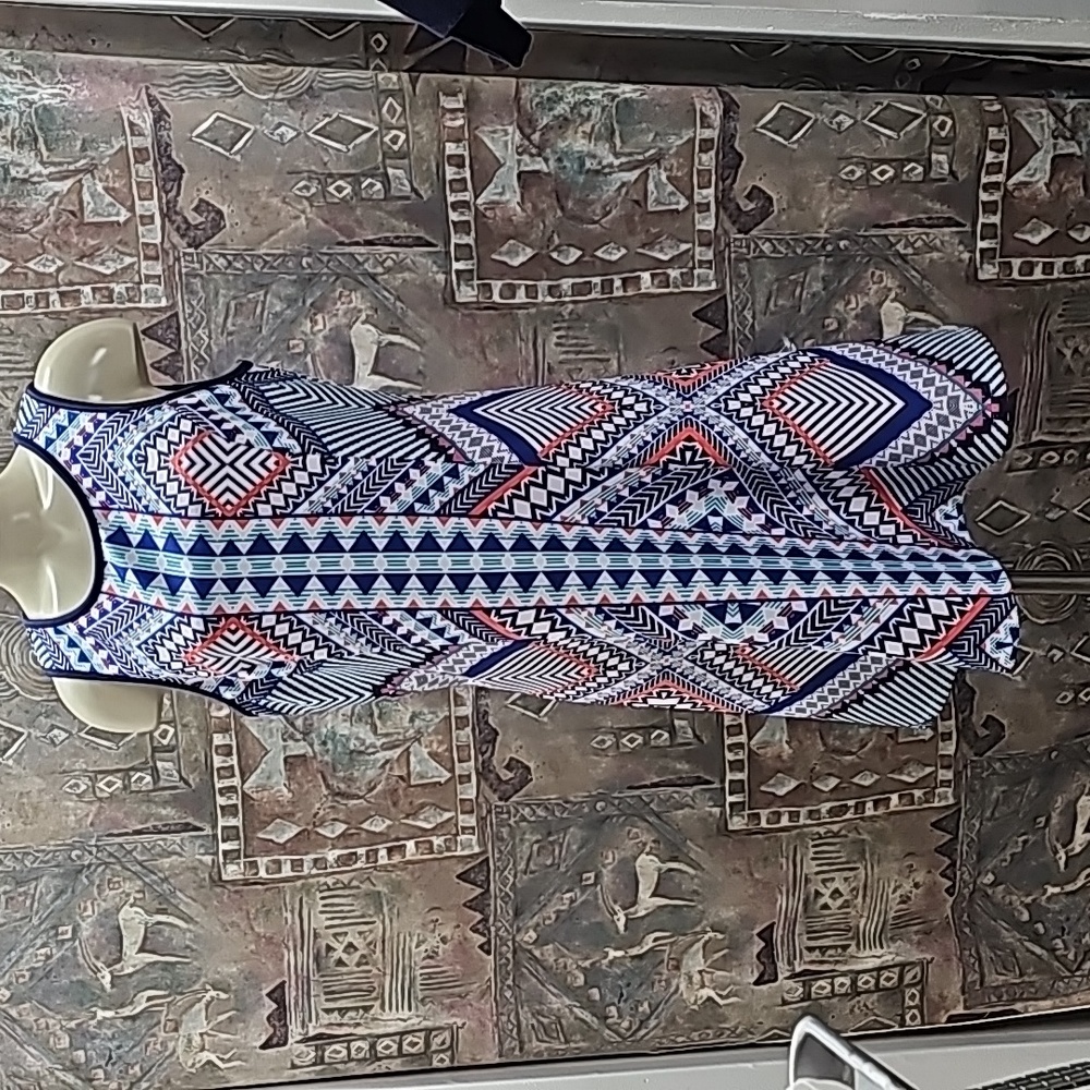 My Michelle sleeveless stretch pull over Aztec design A-line dress XL - Picture 10 of 11